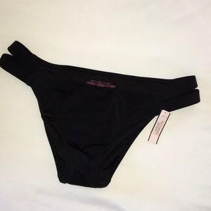 NWT Victoria’s Secret black bikini bottoms M